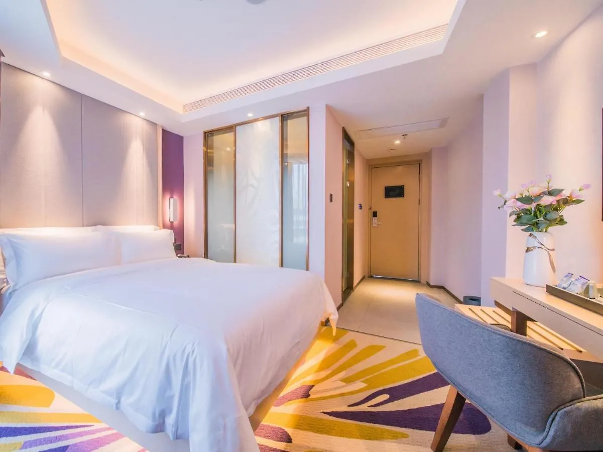 Lavande Hotels-Zhuhai Qinglv Middle Road Opera House location